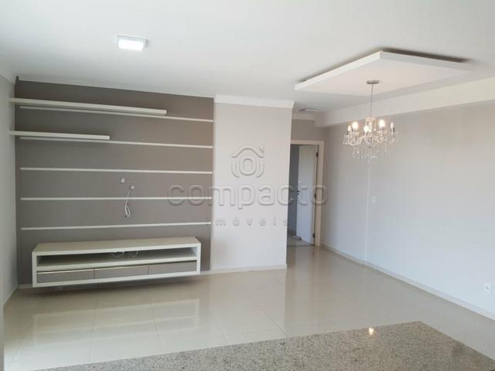 Apartamento Padrão em São José do Rio Preto