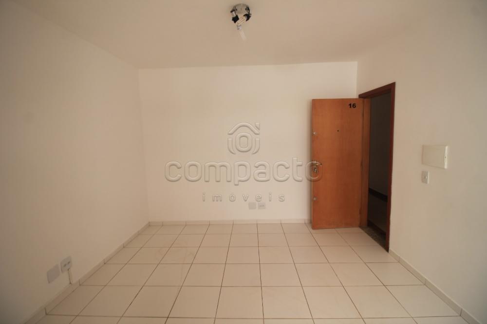 Alugar Comercial / SalaLoja Condom&iacute;nio em S&atilde;o Jos&eacute; do Rio Preto R$ 550,00 - Foto 3