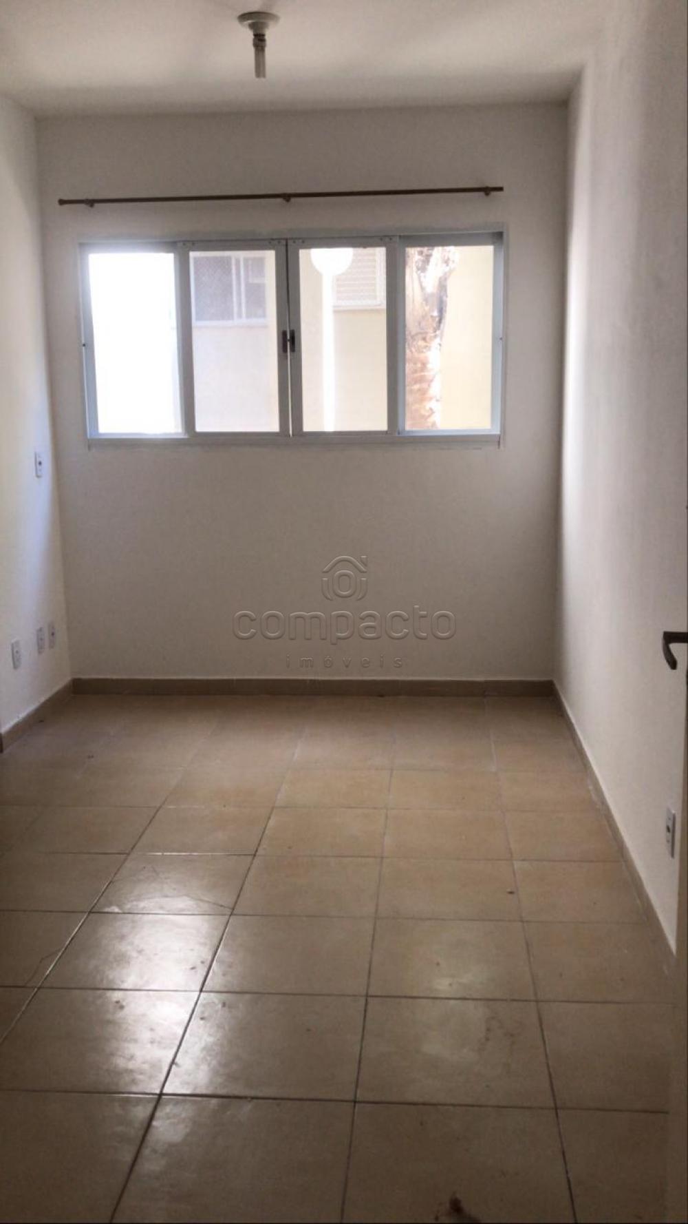Comprar Apartamento / Padr&atilde;o em S&atilde;o Jos&eacute; do Rio Preto R$ 165.000,00 - Foto 1