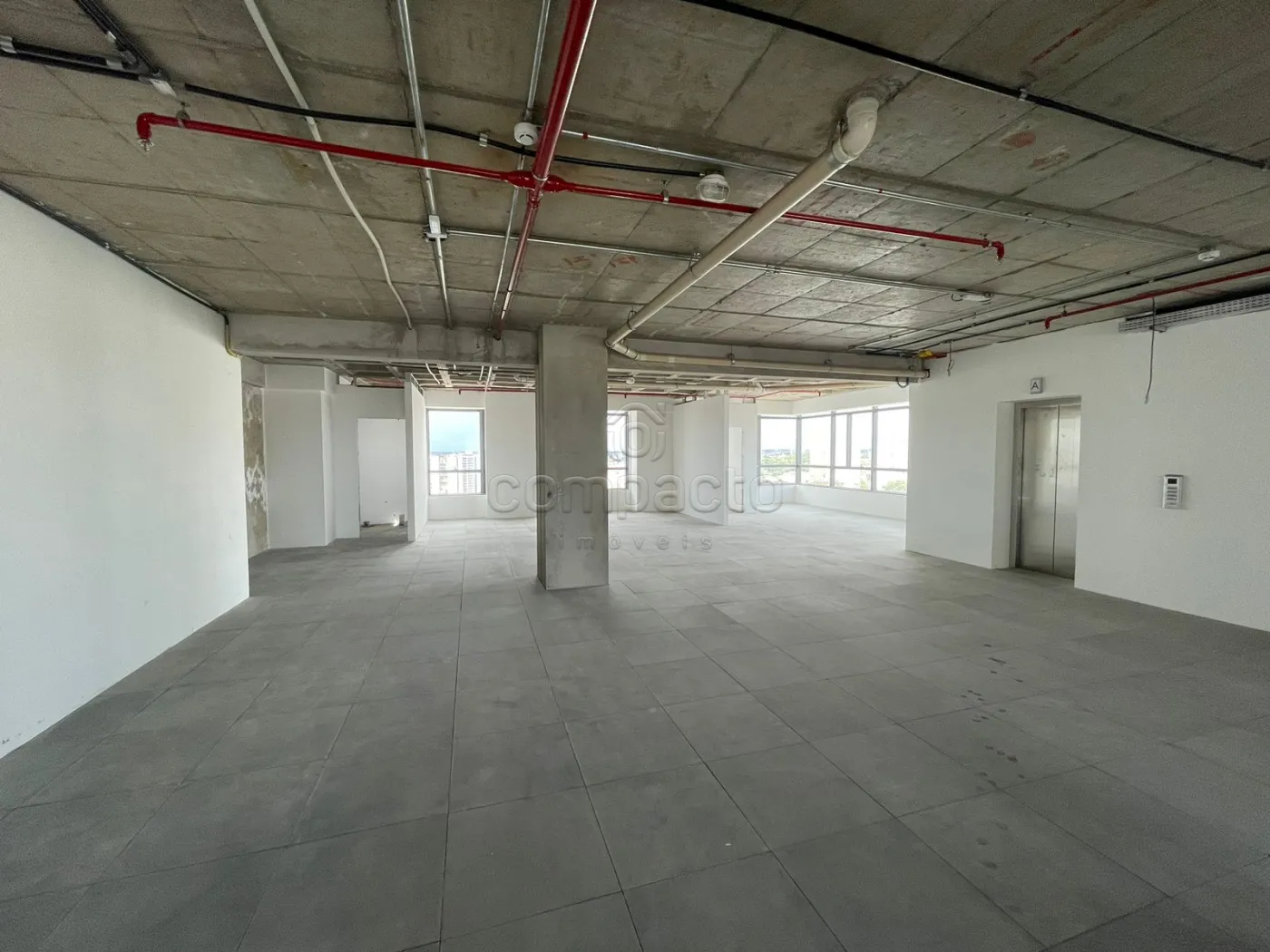 Alugar Comercial / SalaLoja Condom&iacute;nio em S&atilde;o Jos&eacute; do Rio Preto R$ 22.000,00 - Foto 2