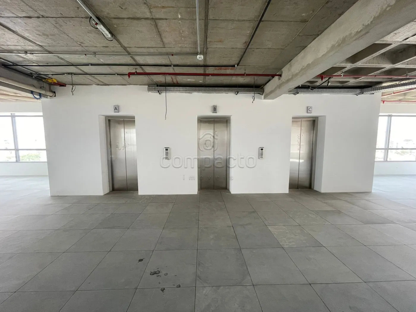 Alugar Comercial / SalaLoja Condom&iacute;nio em S&atilde;o Jos&eacute; do Rio Preto R$ 22.000,00 - Foto 3