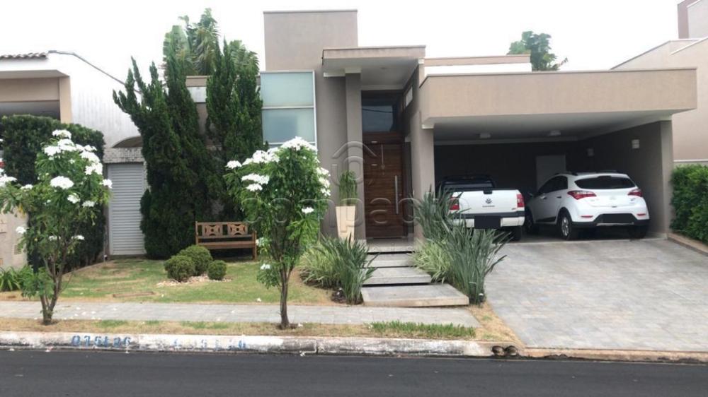 Casa em Condomínio para Locação | 3 Suítes | Piscina