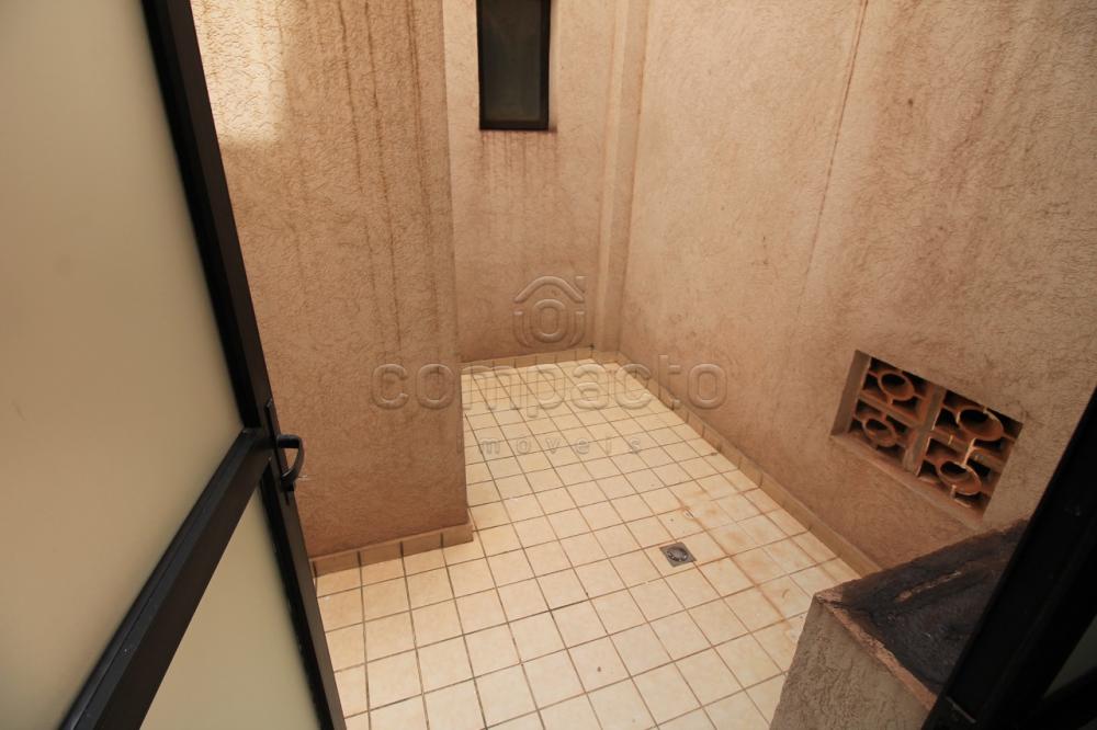 Alugar Comercial / SalaLoja Condom&iacute;nio em S&atilde;o Jos&eacute; do Rio Preto R$ 800,00 - Foto 4