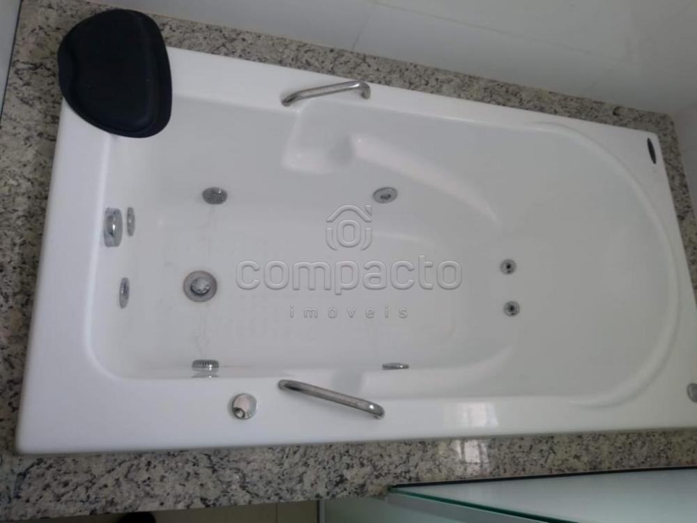 Alugar Casa / Padr&atilde;o em S&atilde;o Jos&eacute; do Rio Preto R$ 6.000,00 - Foto 8
