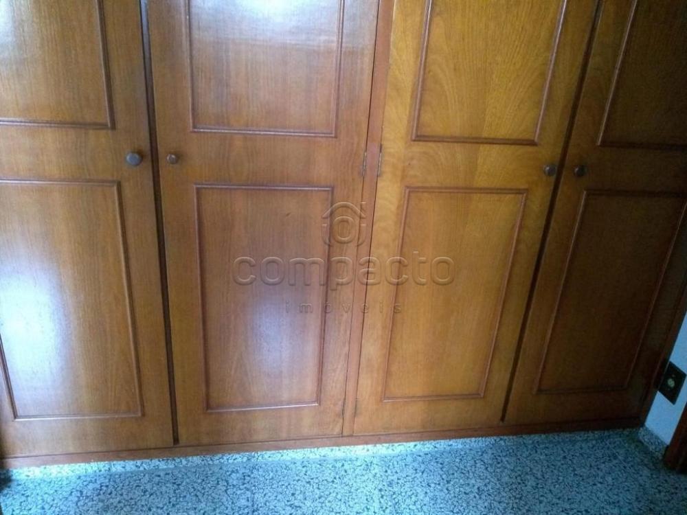 Alugar Casa / Padr&atilde;o em S&atilde;o Jos&eacute; do Rio Preto R$ 6.000,00 - Foto 10