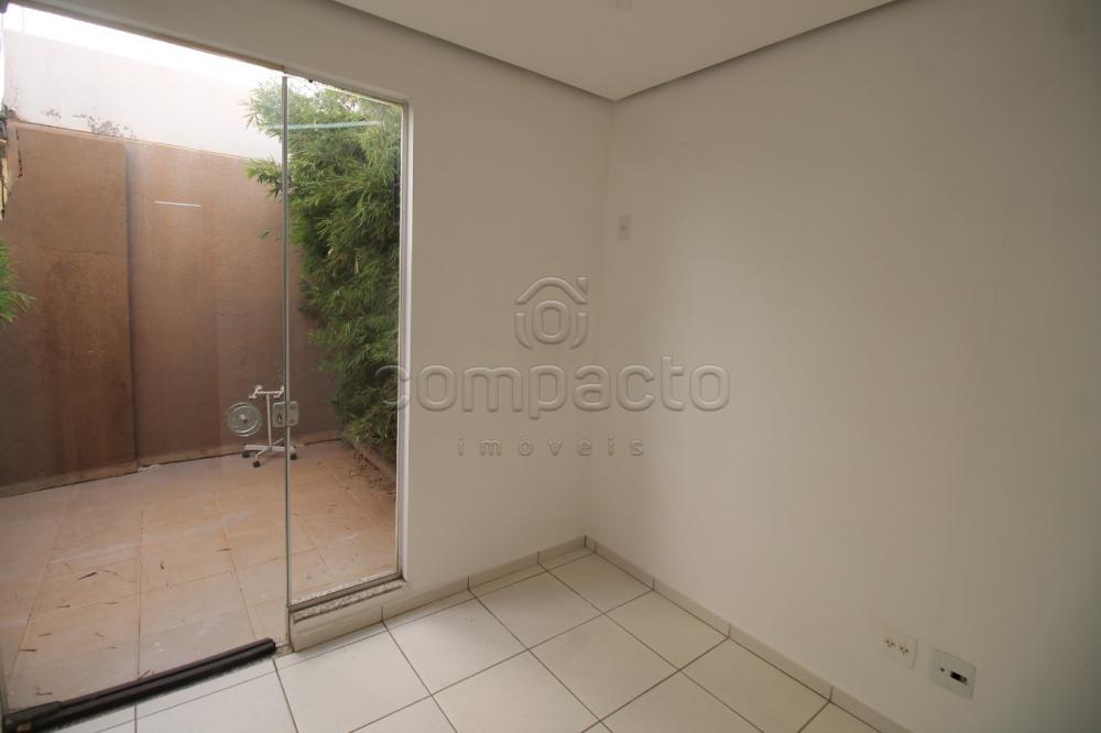 Alugar Comercial / SalaLoja Condom&iacute;nio em S&atilde;o Jos&eacute; do Rio Preto R$ 1.200,00 - Foto 2