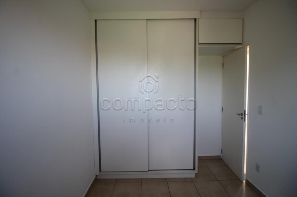 Alugar Apartamento / Padr&atilde;o em S&atilde;o Jos&eacute; do Rio Preto R$ 850,00 - Foto 6