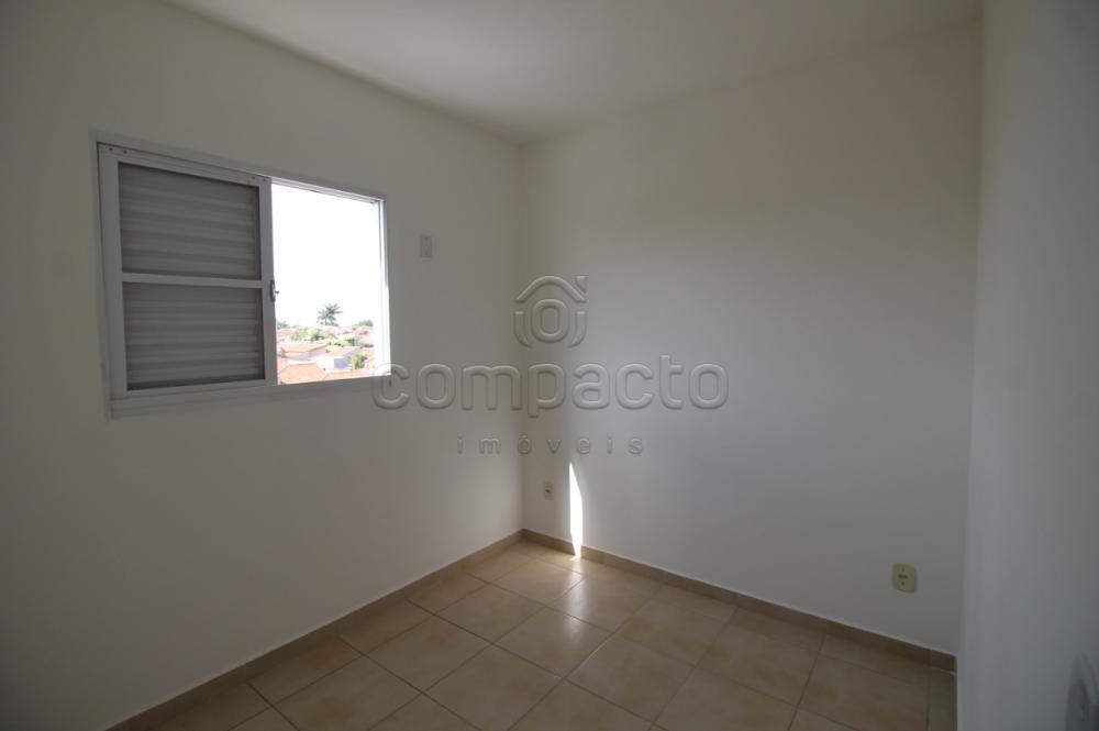 Alugar Apartamento / Padr&atilde;o em S&atilde;o Jos&eacute; do Rio Preto R$ 850,00 - Foto 9
