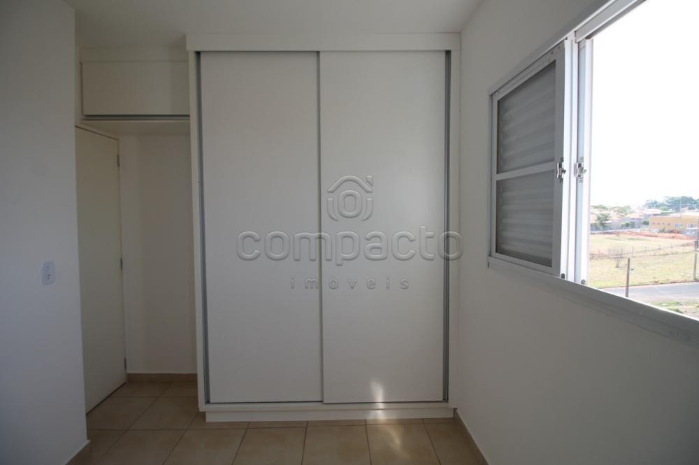 Alugar Apartamento / Padr&atilde;o em S&atilde;o Jos&eacute; do Rio Preto R$ 850,00 - Foto 10