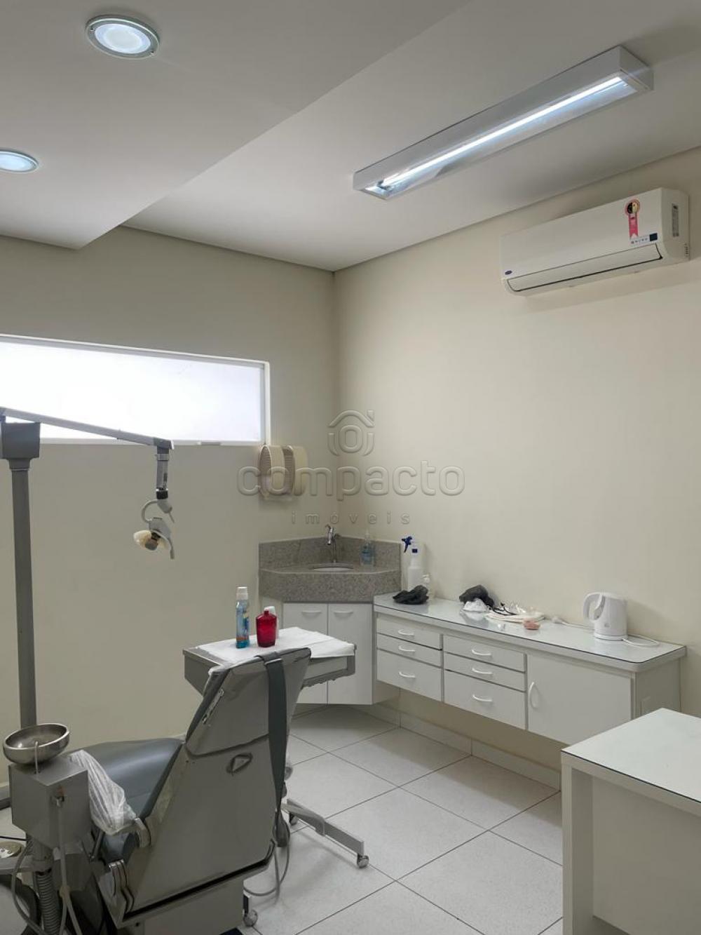 Alugar Comercial / SalaLoja Condom&iacute;nio em S&atilde;o Jos&eacute; do Rio Preto R$ 2.000,00 - Foto 5