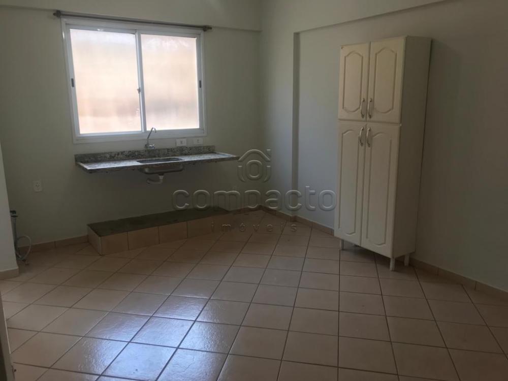 Apartamento Padrão em São José do Rio Preto