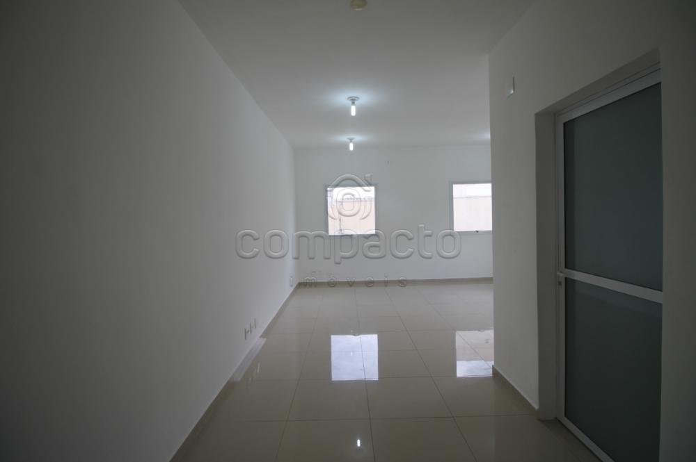Alugar Comercial / SalaLoja Condom&iacute;nio em S&atilde;o Jos&eacute; do Rio Preto R$ 900,00 - Foto 1