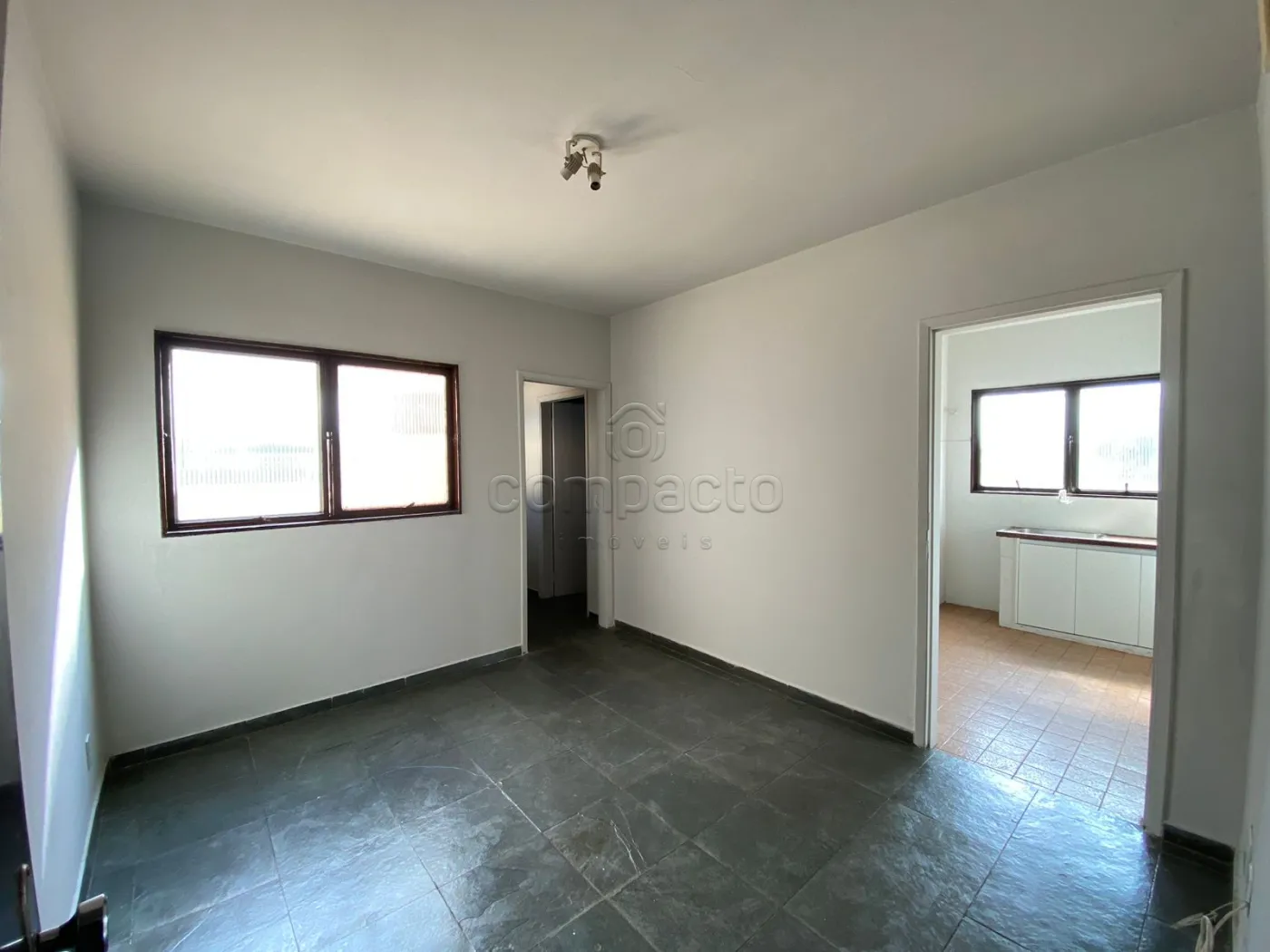 Apartamento Padrão em São José do Rio Preto