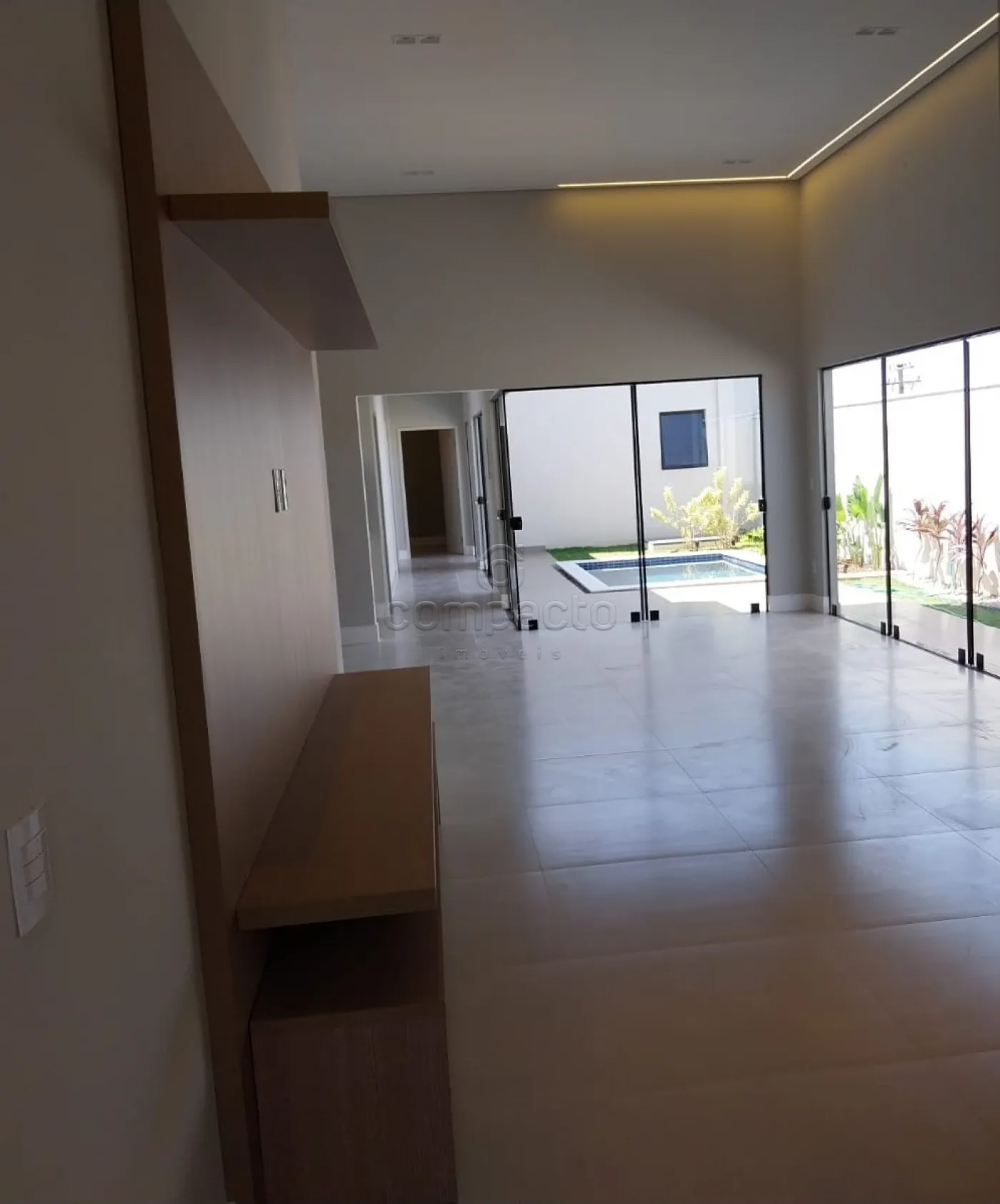 Alugar Casa / Condom&iacute;nio em S&atilde;o Jos&eacute; do Rio Preto R$ 8.000,00 - Foto 2