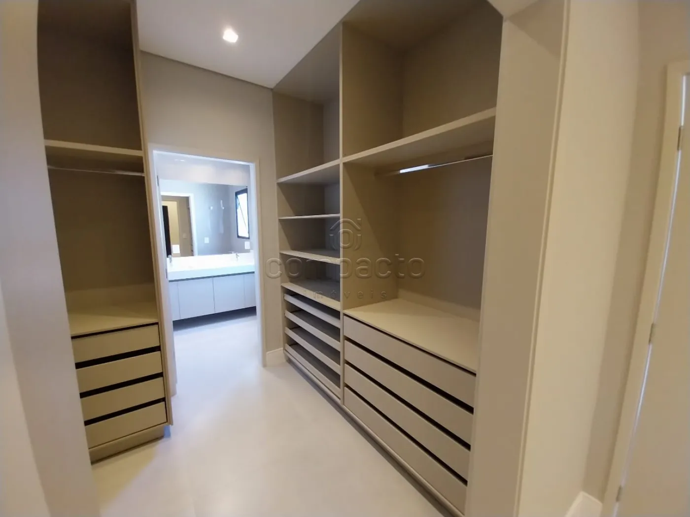 Alugar Casa / Condom&iacute;nio em S&atilde;o Jos&eacute; do Rio Preto R$ 8.000,00 - Foto 17