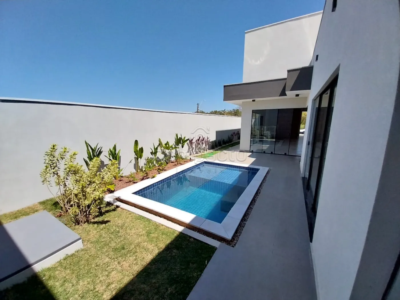 Alugar Casa / Condom&iacute;nio em S&atilde;o Jos&eacute; do Rio Preto R$ 8.000,00 - Foto 20