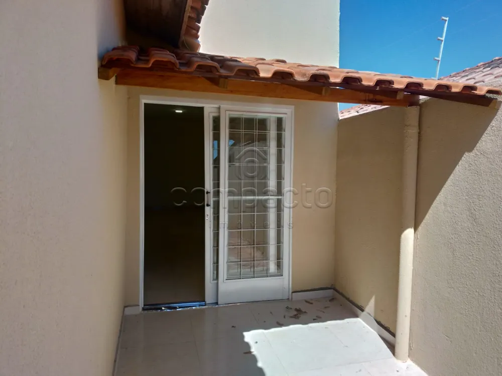 Alugar Casa / Padr&atilde;o em S&atilde;o Jos&eacute; do Rio Preto R$ 1.200,00 - Foto 3