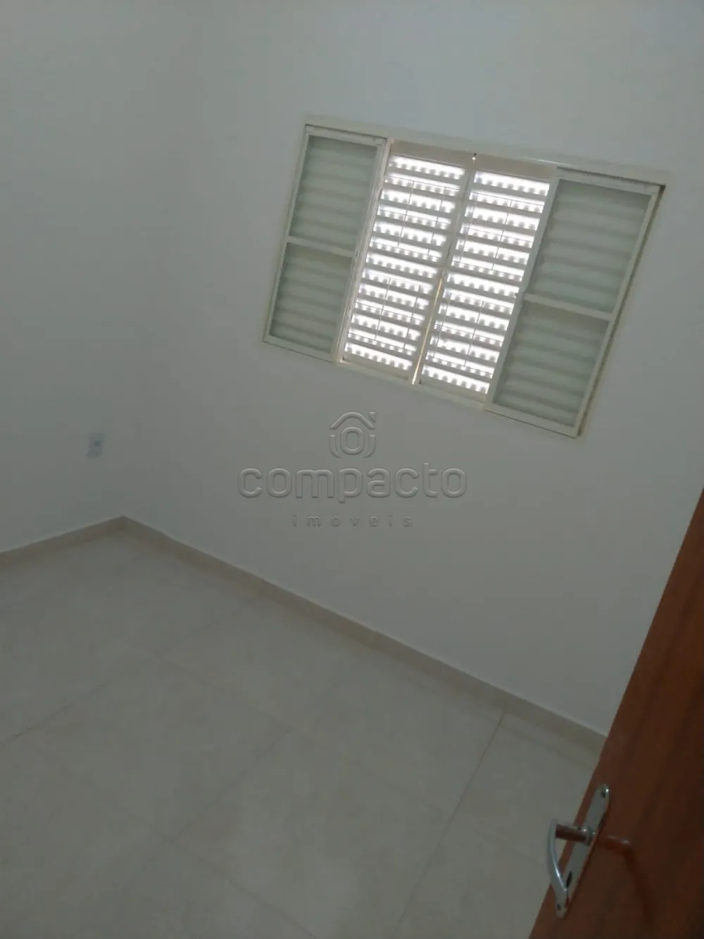 Alugar Casa / Padr&atilde;o em S&atilde;o Jos&eacute; do Rio Preto R$ 1.200,00 - Foto 7