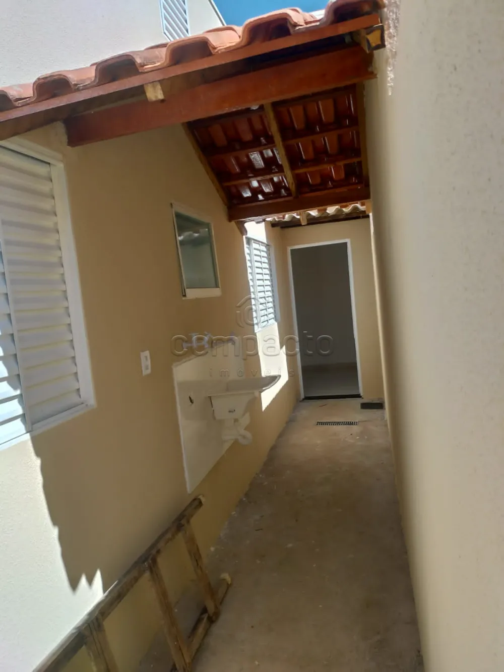 Alugar Casa / Padr&atilde;o em S&atilde;o Jos&eacute; do Rio Preto R$ 1.200,00 - Foto 9