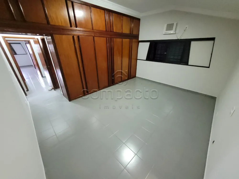 Alugar Casa / Padr&atilde;o em S&atilde;o Jos&eacute; do Rio Preto R$ 4.000,00 - Foto 14