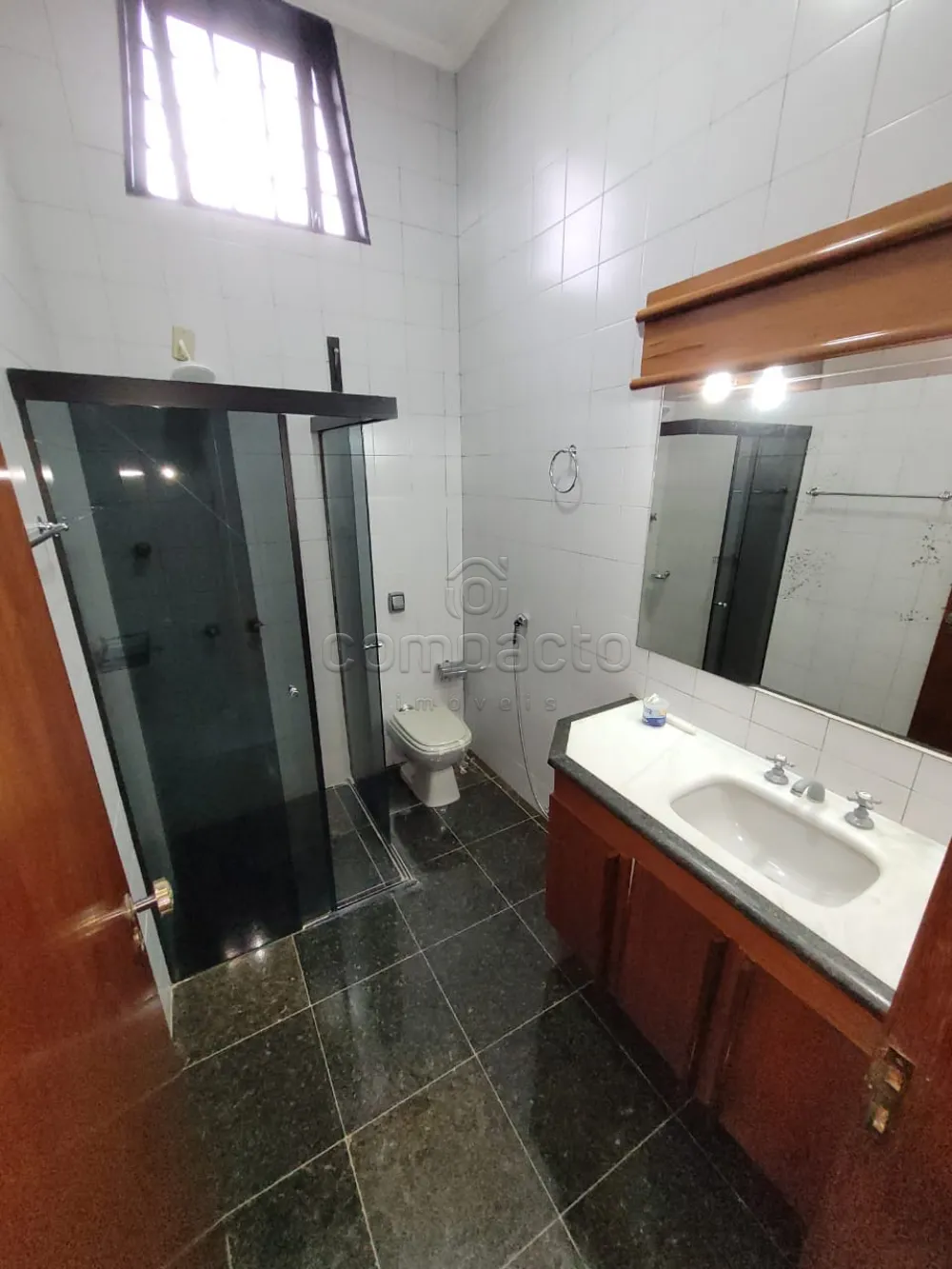 Alugar Casa / Padr&atilde;o em S&atilde;o Jos&eacute; do Rio Preto R$ 4.000,00 - Foto 16