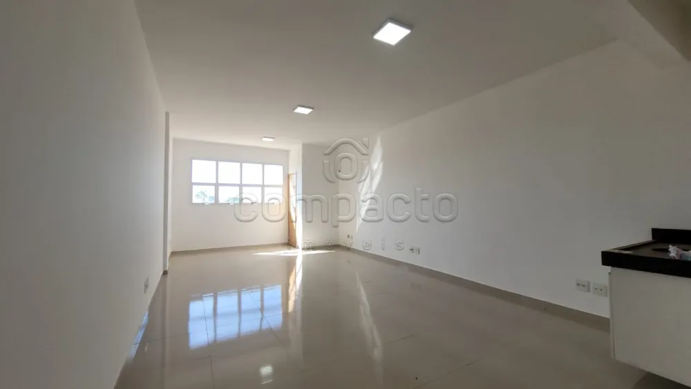 Sala Comercial em Mirassol | Copa | WC Privativo | 1 Vaga | Condomínio Corporativo