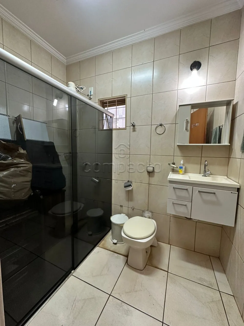 Alugar Comercial / Sala em S&atilde;o Jos&eacute; do Rio Preto R$ 1.100,00 - Foto 5