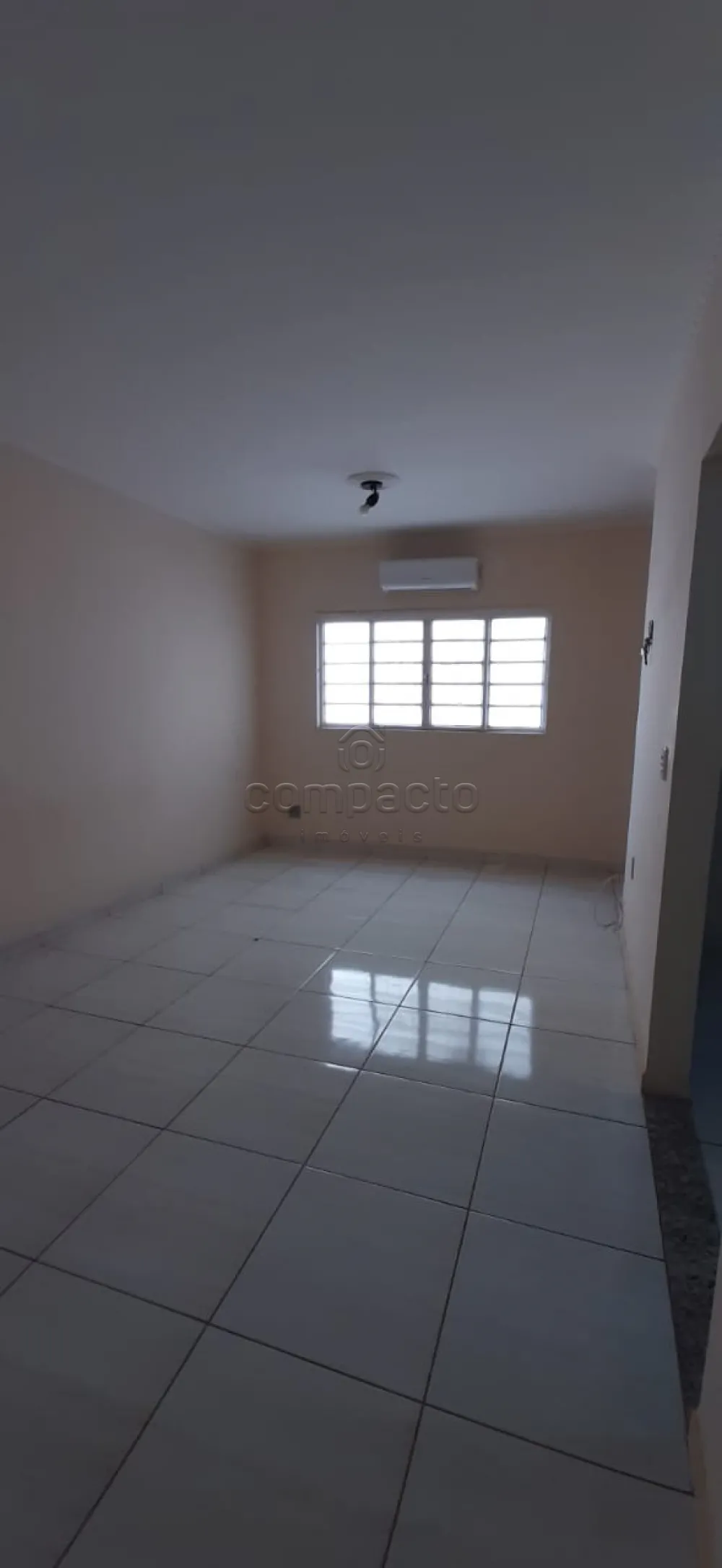 Apartamento | 3 Dormitórios | Ar-Condicionado | Excelente Localização