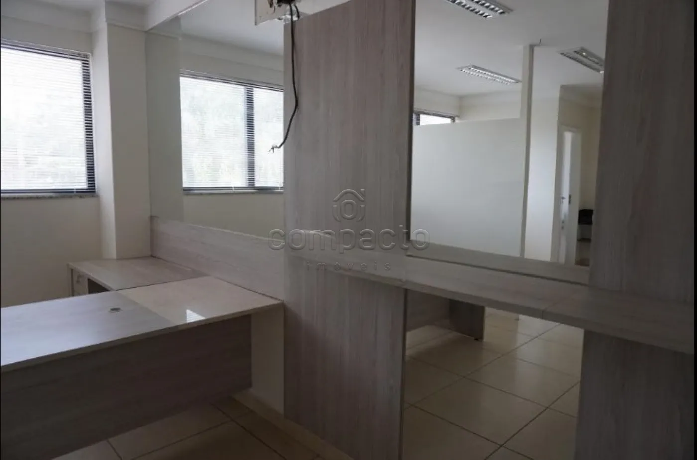 Alugar Comercial / SalaLoja Condom&iacute;nio em S&atilde;o Jos&eacute; do Rio Preto R$ 4.600,00 - Foto 9
