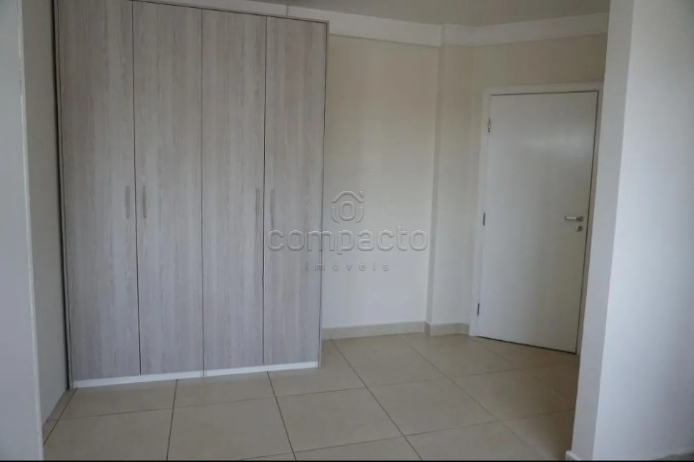 Alugar Comercial / SalaLoja Condom&iacute;nio em S&atilde;o Jos&eacute; do Rio Preto R$ 4.600,00 - Foto 13
