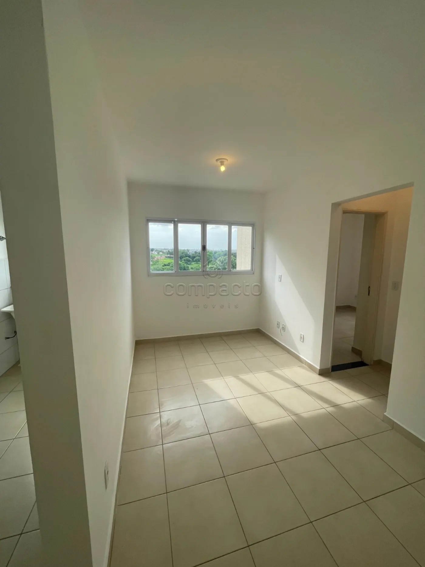 Alugar Apartamento / Padr&atilde;o em S&atilde;o Jos&eacute; do Rio Preto R$ 1.300,00 - Foto 1