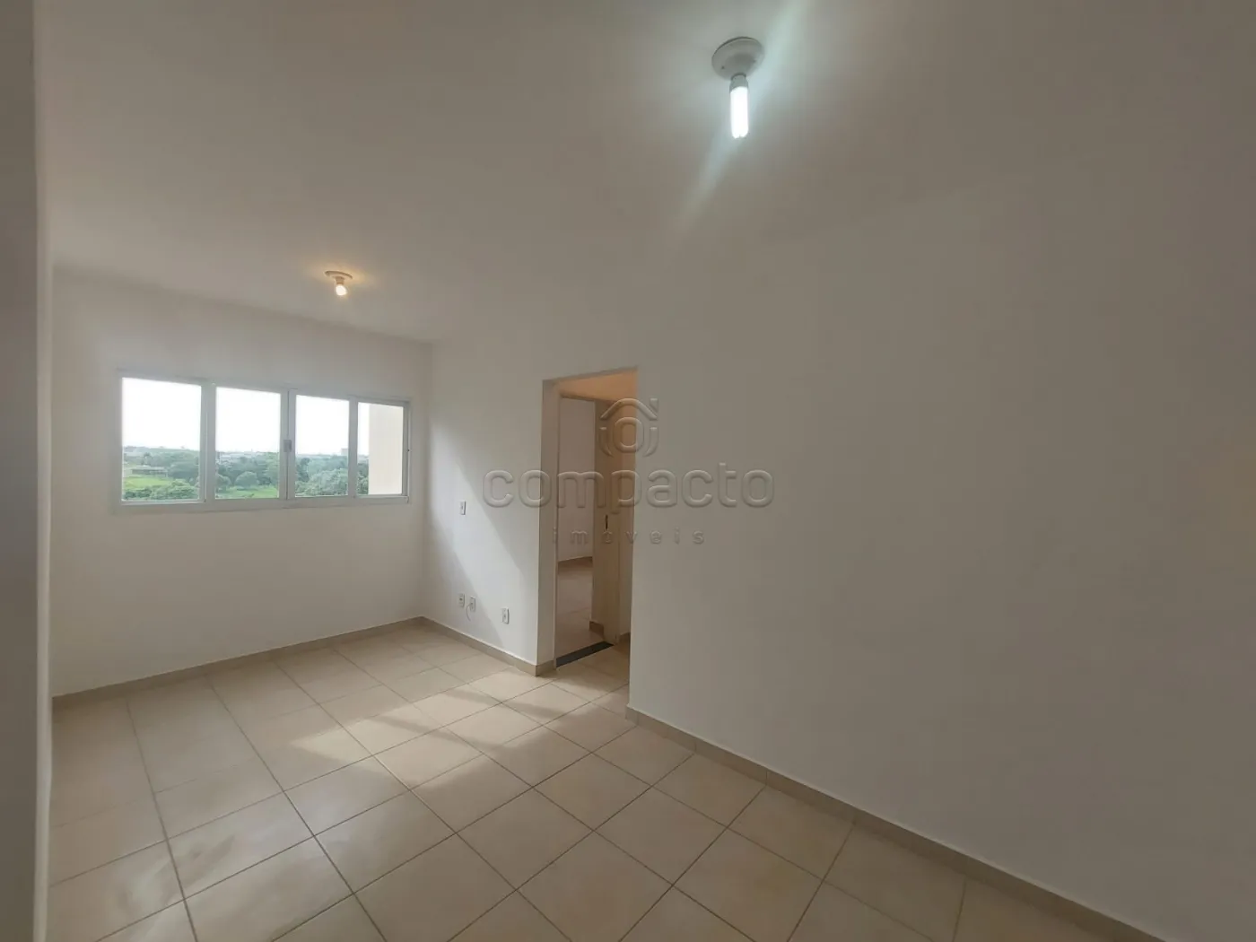 Alugar Apartamento / Padr&atilde;o em S&atilde;o Jos&eacute; do Rio Preto R$ 1.300,00 - Foto 2