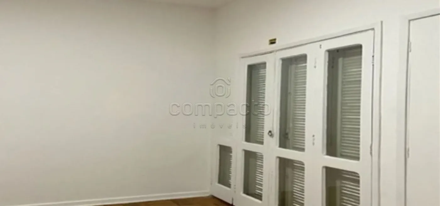 Alugar Apartamento / Padr&atilde;o em S&atilde;o Paulo R$ 9.000,00 - Foto 4