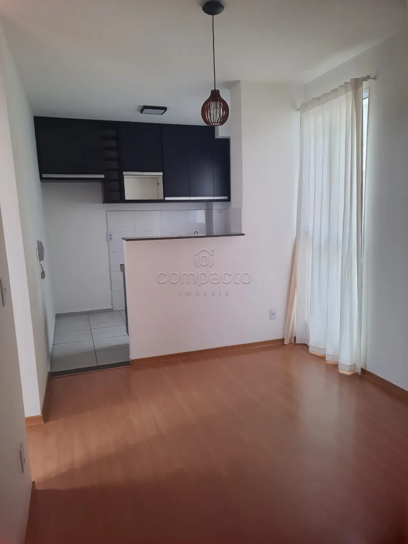 Apartamento com 2 Quartos | 1 Vaga | Bairro Loteamento Clube V | Lazer Completo