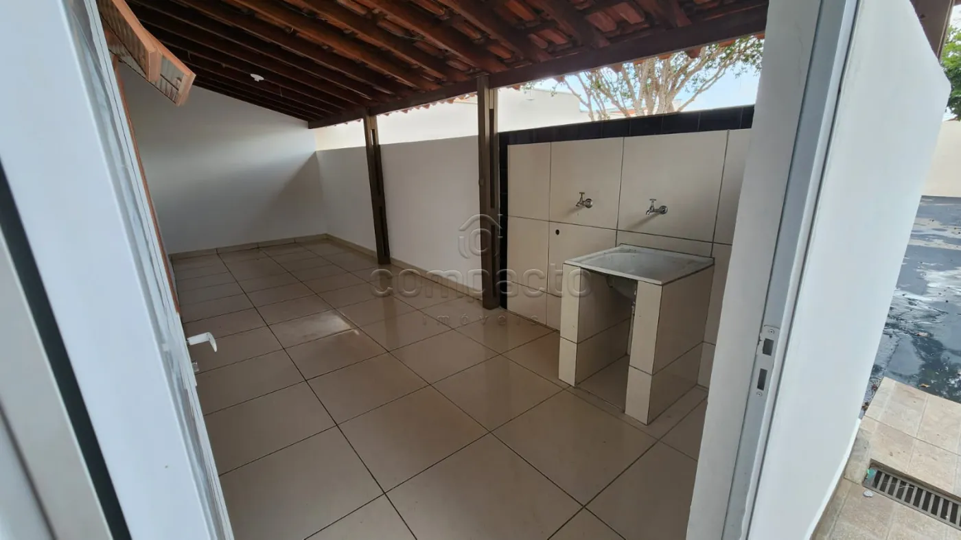 Alugar Casa / Padr&atilde;o em S&atilde;o Jos&eacute; do Rio Preto R$ 2.500,00 - Foto 18
