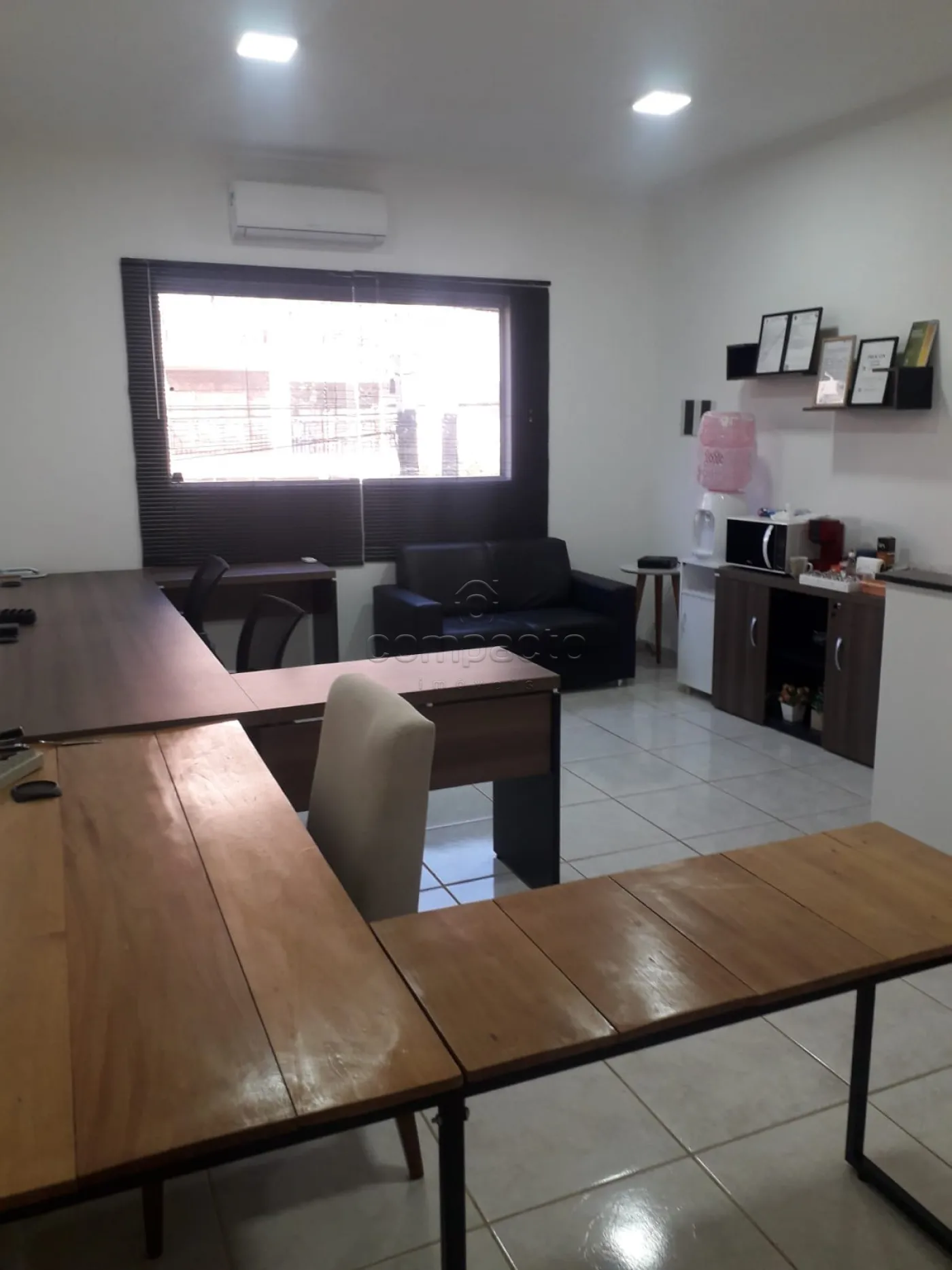 Comprar Comercial / SalaLoja Condom&iacute;nio em S&atilde;o Jos&eacute; do Rio Preto R$ 130.000,00 - Foto 1