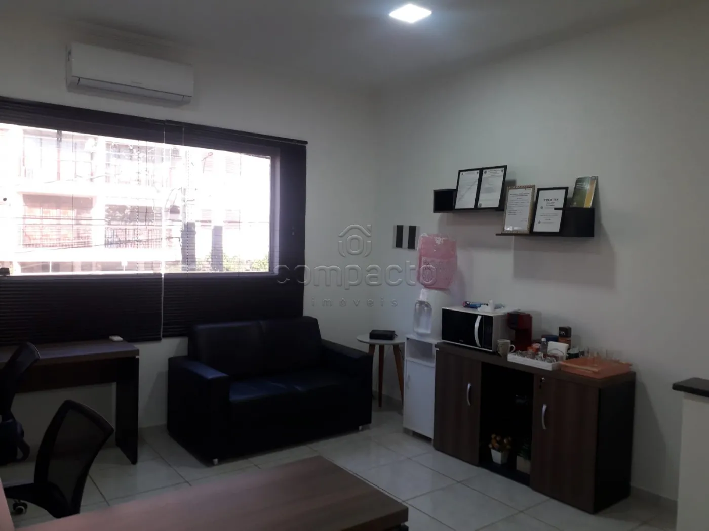 Comprar Comercial / SalaLoja Condom&iacute;nio em S&atilde;o Jos&eacute; do Rio Preto R$ 130.000,00 - Foto 2