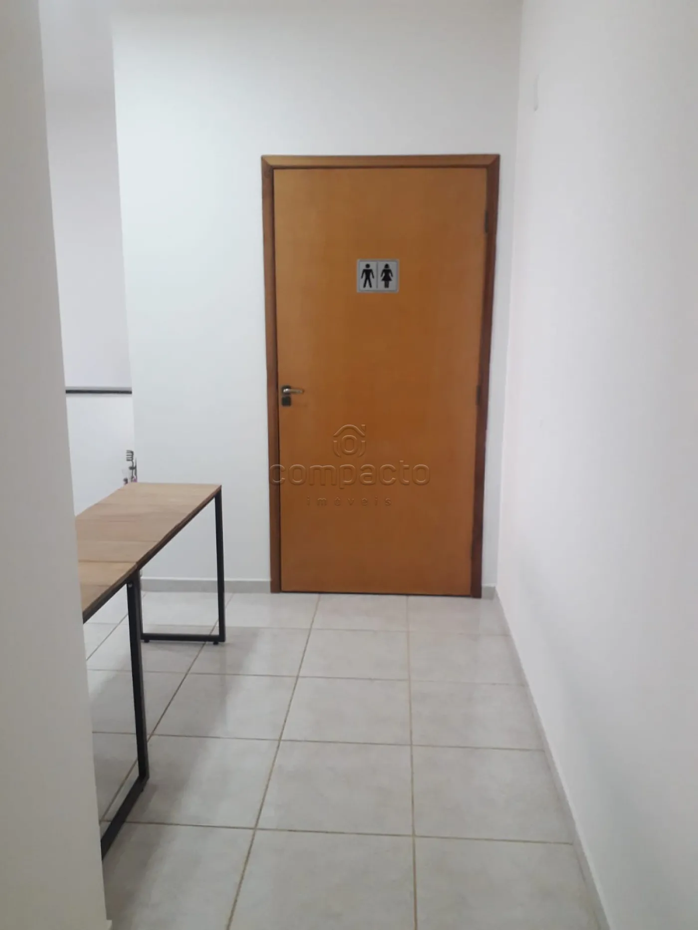 Comprar Comercial / SalaLoja Condom&iacute;nio em S&atilde;o Jos&eacute; do Rio Preto R$ 130.000,00 - Foto 4