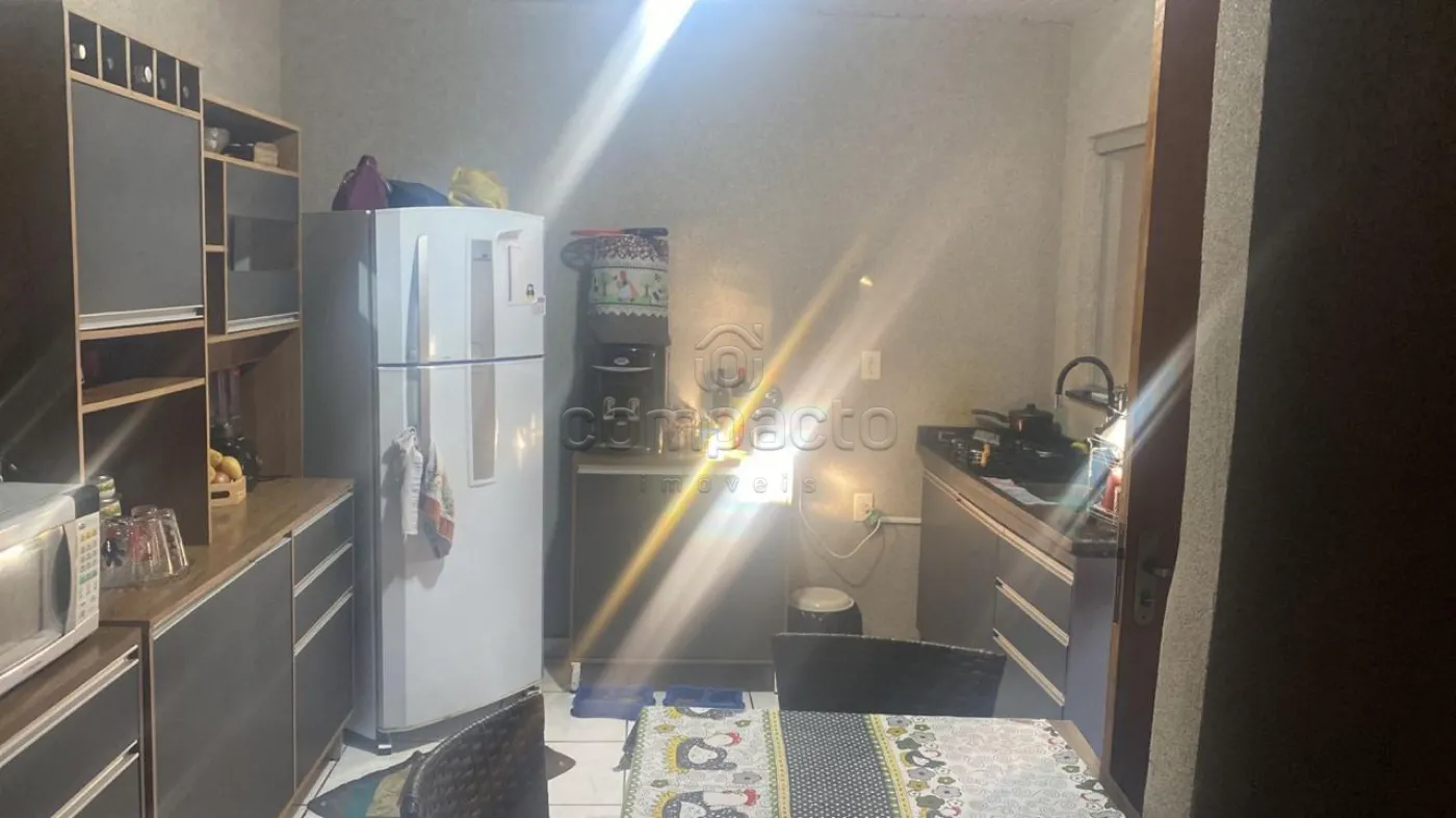 Comprar Casa / Padr&atilde;o em S&atilde;o Jos&eacute; do Rio Preto R$ 480.000,00 - Foto 16