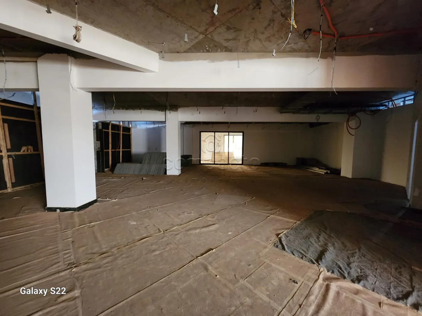 Alugar Comercial / SalaLoja Condom&iacute;nio em S&atilde;o Jos&eacute; do Rio Preto R$ 25.000,00 - Foto 2