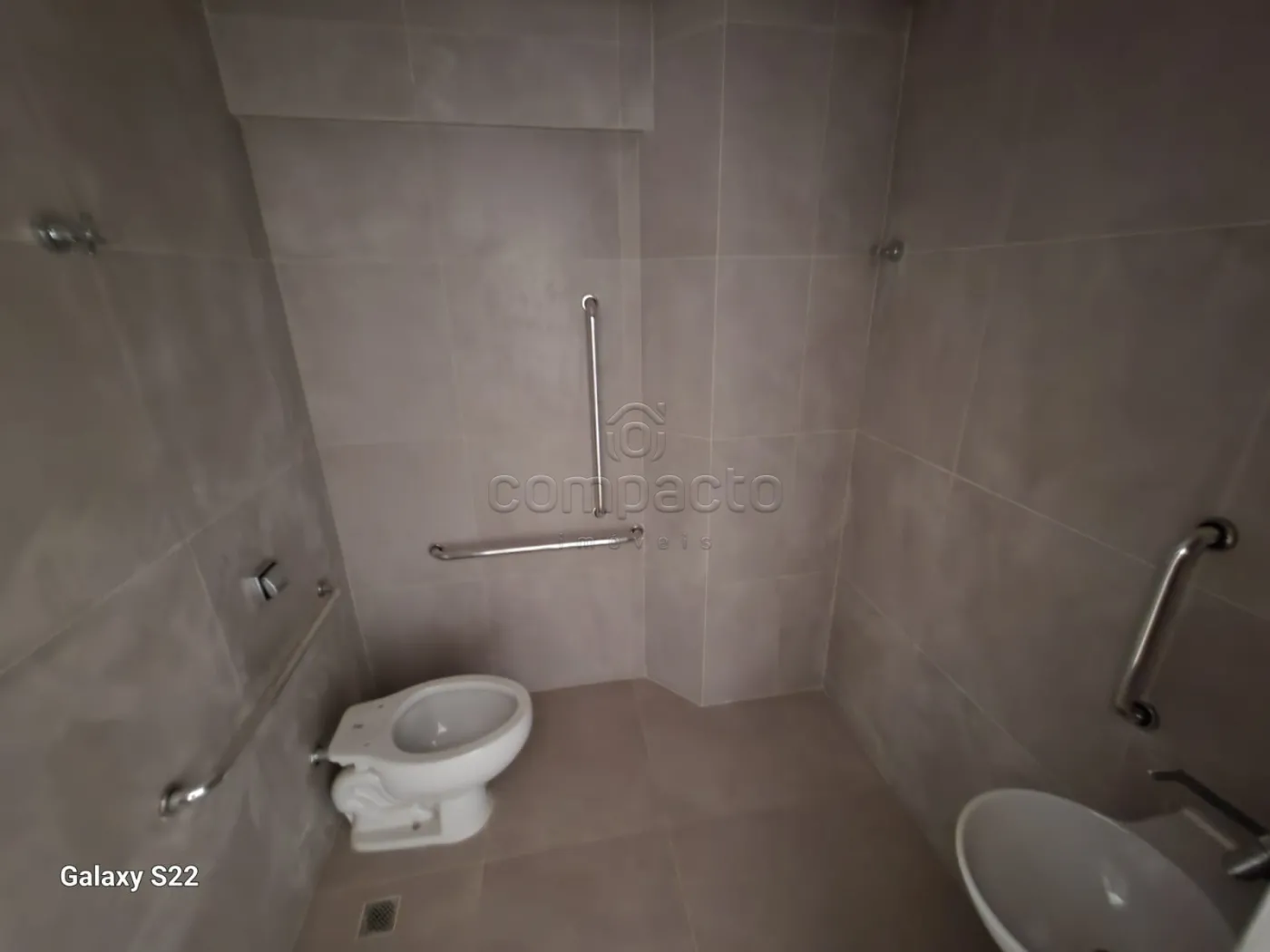 Alugar Comercial / SalaLoja Condom&iacute;nio em S&atilde;o Jos&eacute; do Rio Preto R$ 25.000,00 - Foto 5