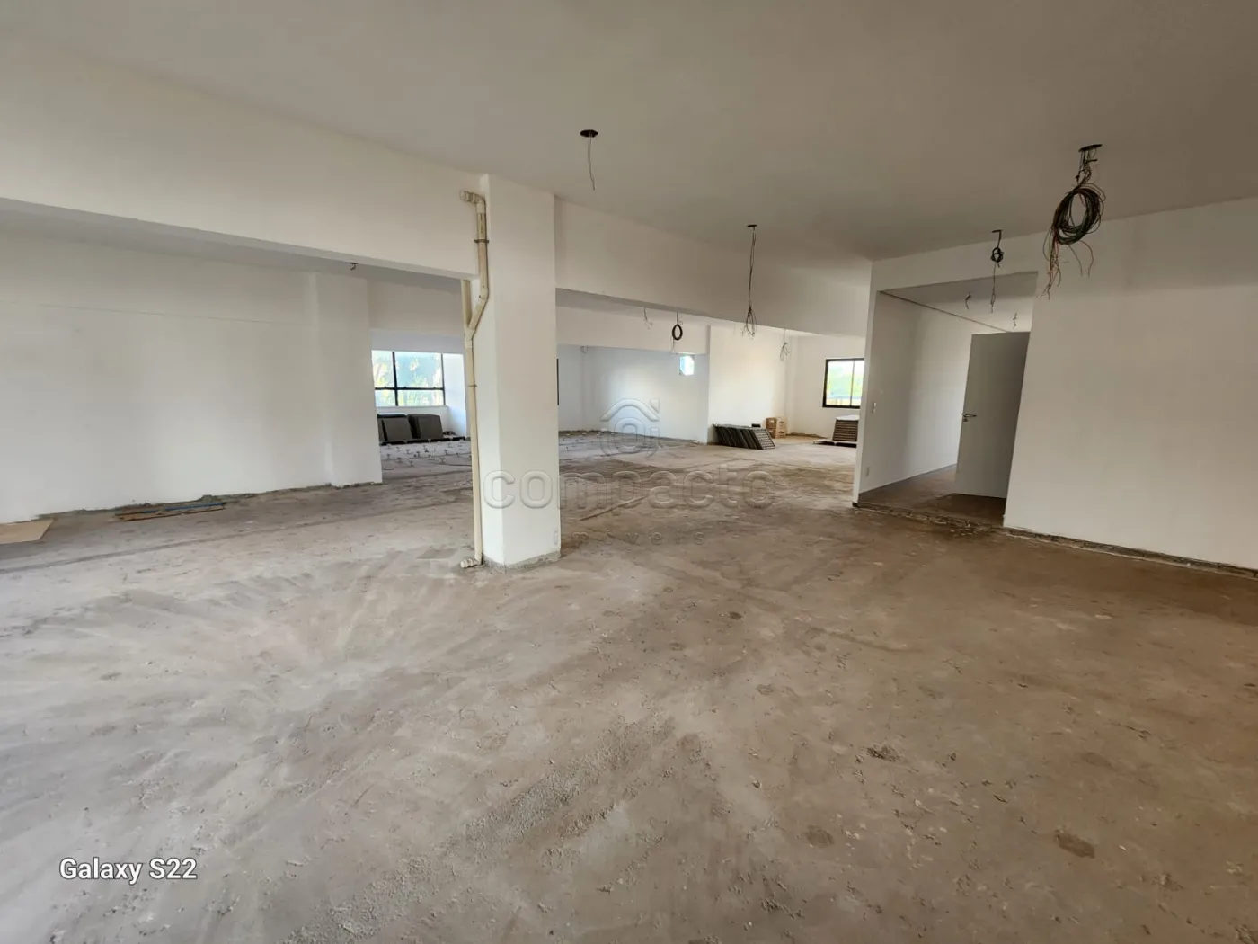 Alugar Comercial / SalaLoja Condom&iacute;nio em S&atilde;o Jos&eacute; do Rio Preto R$ 25.000,00 - Foto 2