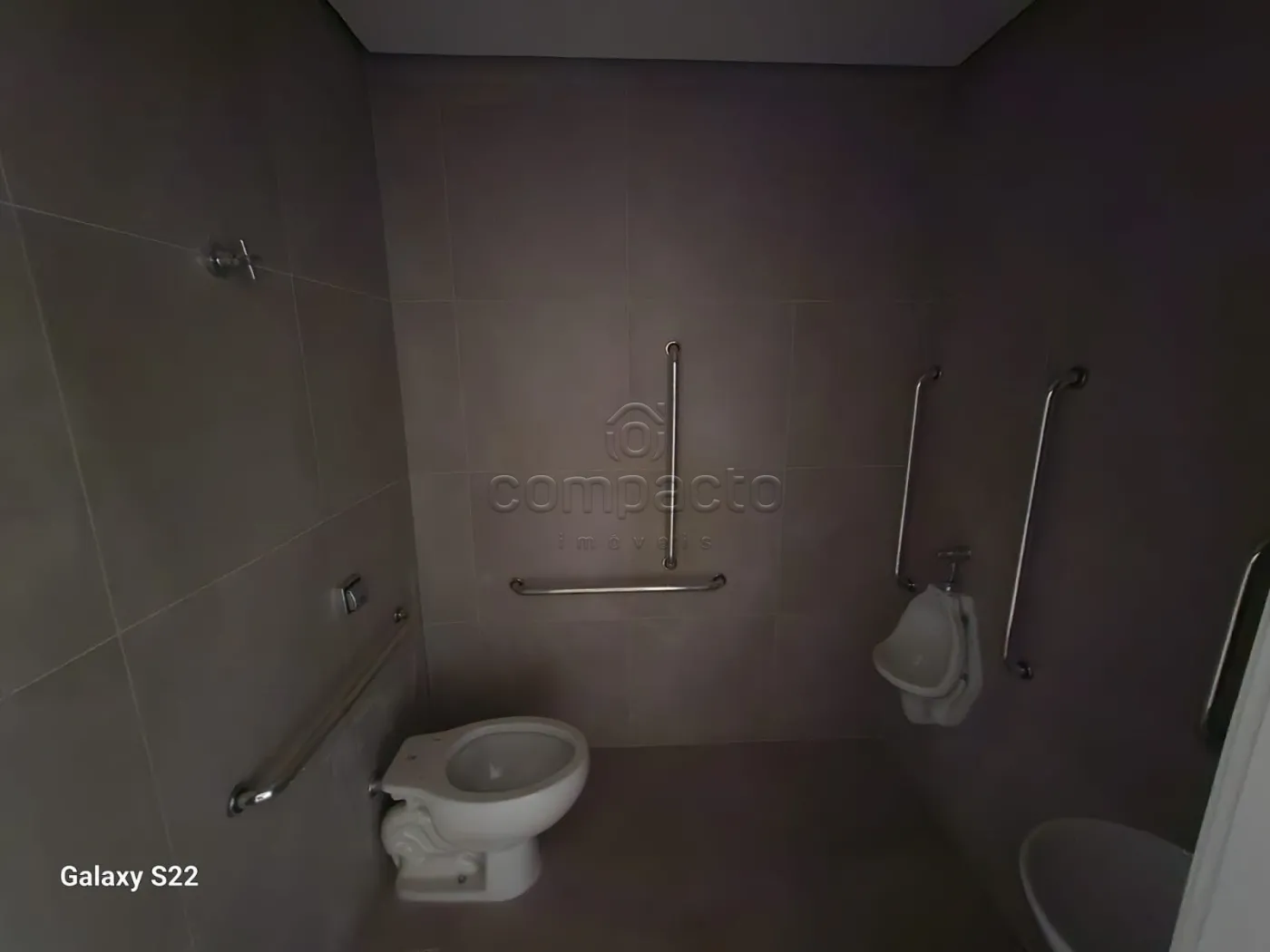 Alugar Comercial / SalaLoja Condom&iacute;nio em S&atilde;o Jos&eacute; do Rio Preto R$ 25.000,00 - Foto 4