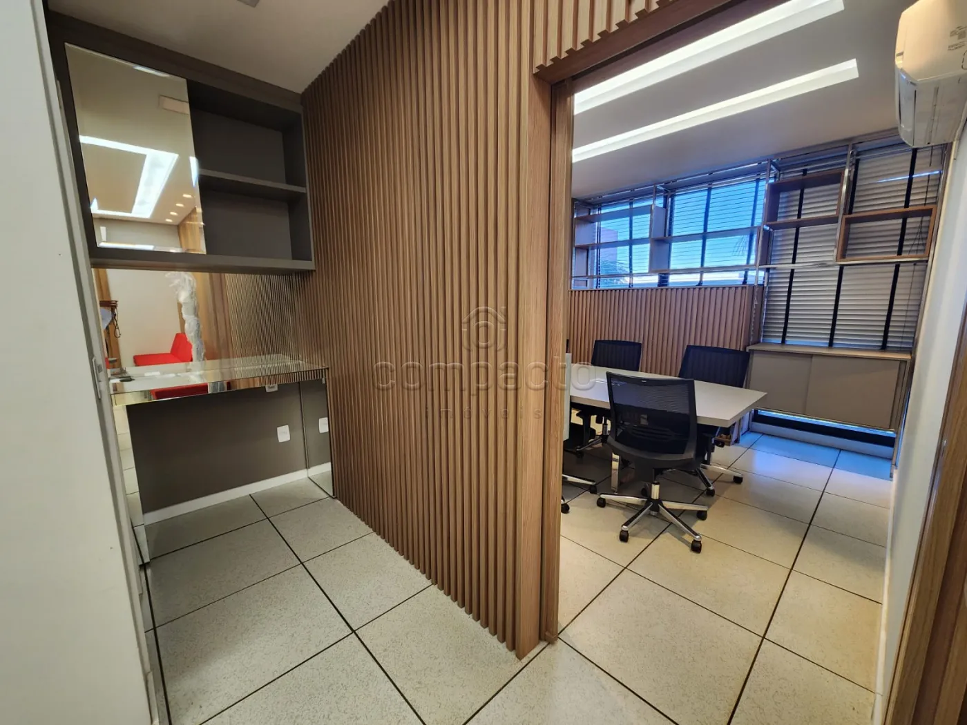 Alugar Comercial / SalaLoja Condom&iacute;nio em S&atilde;o Jos&eacute; do Rio Preto R$ 15.000,00 - Foto 4