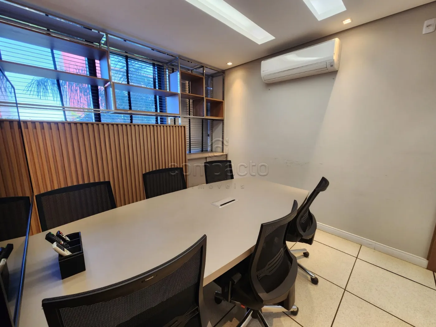 Alugar Comercial / SalaLoja Condom&iacute;nio em S&atilde;o Jos&eacute; do Rio Preto R$ 15.000,00 - Foto 6