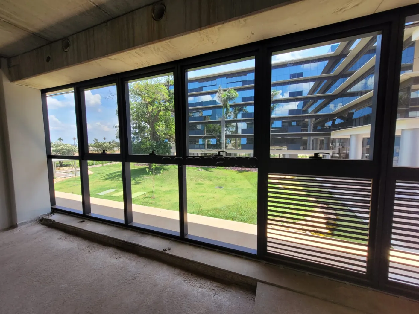 Alugar Comercial / SalaLoja Condom&iacute;nio em S&atilde;o Jos&eacute; do Rio Preto R$ 4.500,00 - Foto 3