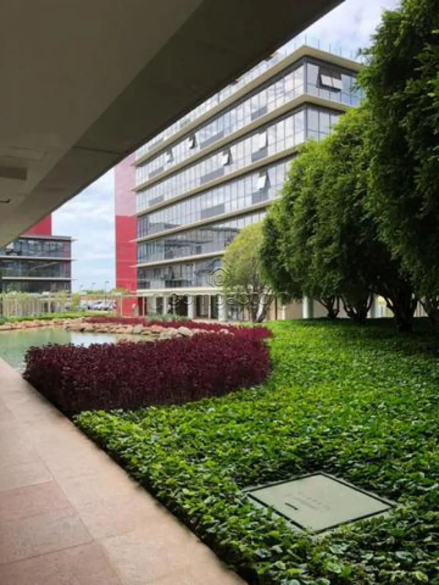 Alugar Comercial / SalaLoja Condom&iacute;nio em S&atilde;o Jos&eacute; do Rio Preto R$ 4.200,00 - Foto 2