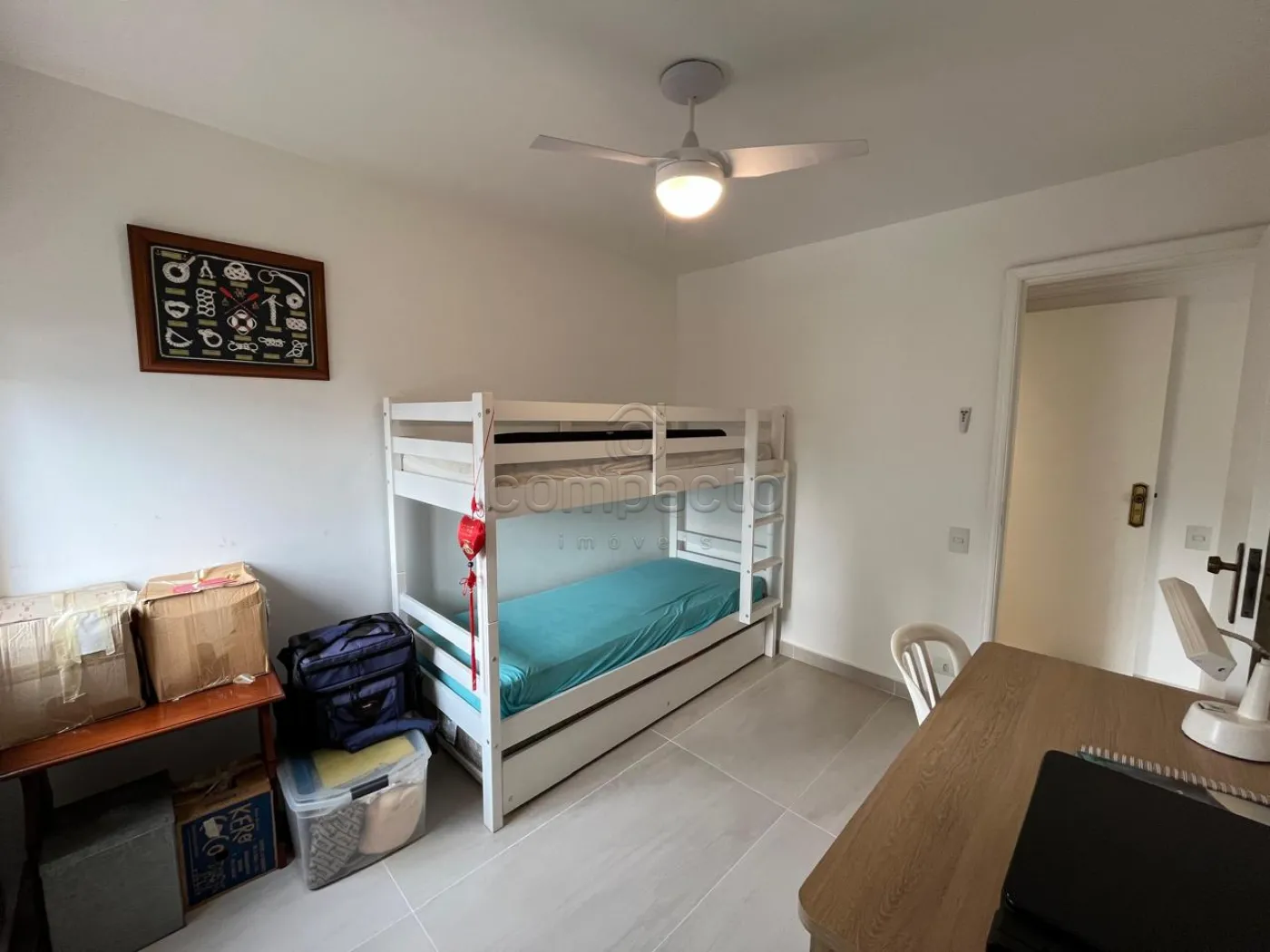 Alugar Apartamento / Padr&atilde;o em S&atilde;o Paulo R$ 6.000,00 - Foto 16