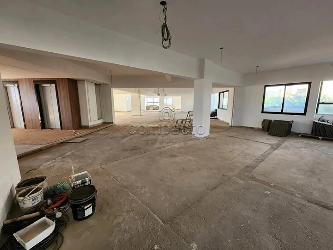 Alugar Comercial / SalaLoja Condom&iacute;nio em S&atilde;o Jos&eacute; do Rio Preto R$ 25.000,00 - Foto 7