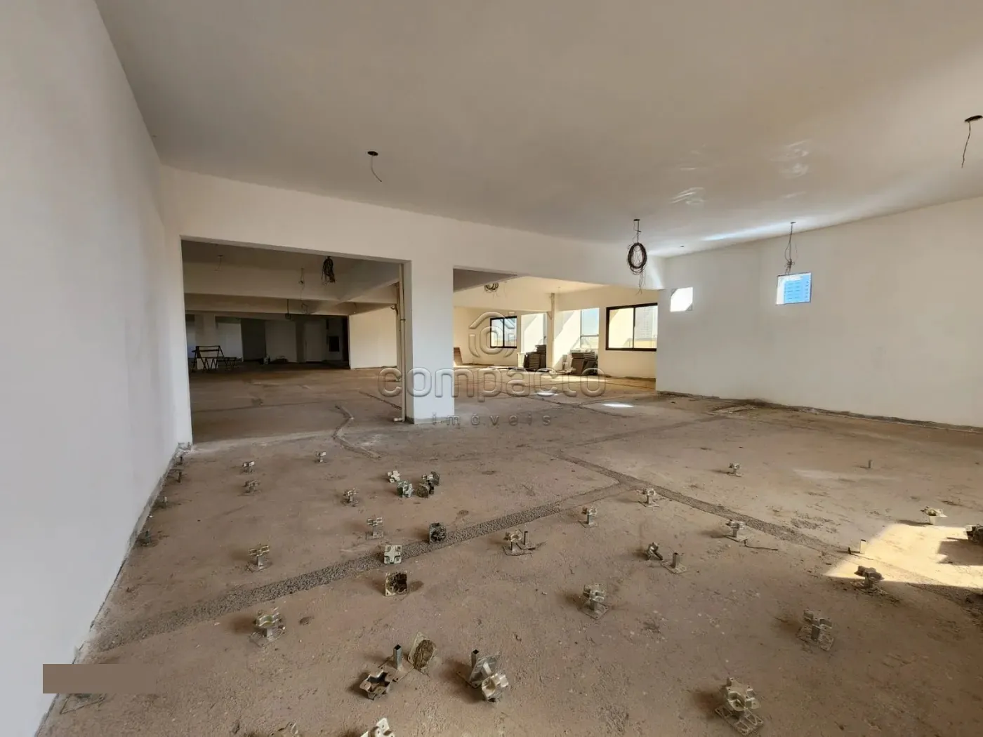 Alugar Comercial / SalaLoja Condom&iacute;nio em S&atilde;o Jos&eacute; do Rio Preto R$ 25.000,00 - Foto 9